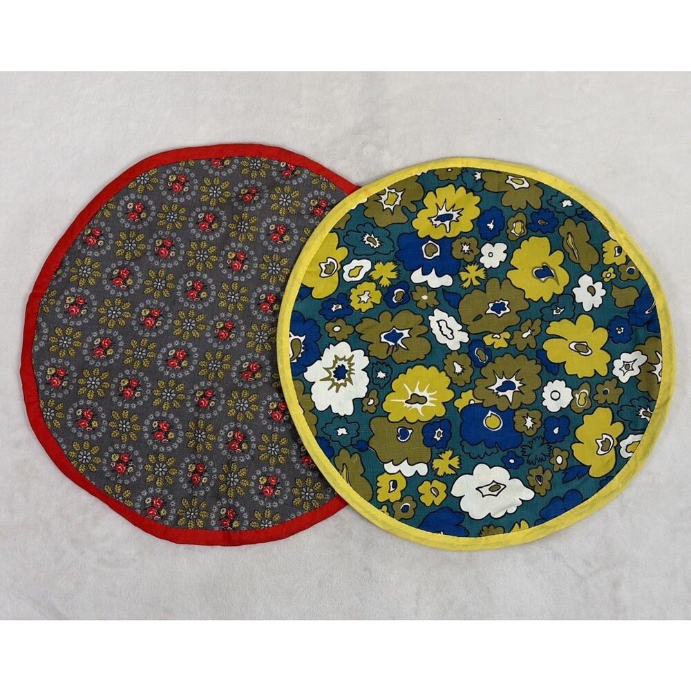 2) Vintage Handmade Fabric Casserole Pie Dish Carrier Flowers w/Carrying Handles